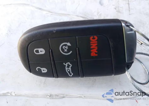 2023 Chrysler 300 Touring L z USA, uszkodzony, nr VIN 2C3CCADG9PH590095